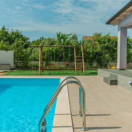Tea Holiday home Pula